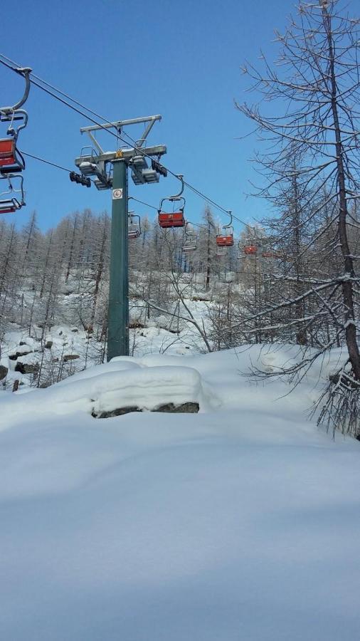 ブレウイル・チェルヴィナイアCasa Cervinia Circusアパートメント エクステリア 写真